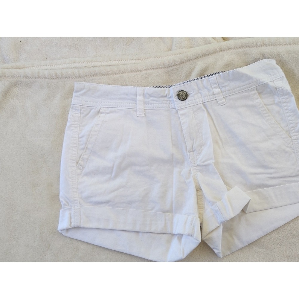 Aeropostale Womens White Chino Shorts Cuffed Low Rise Size 2 Cotton Stretch